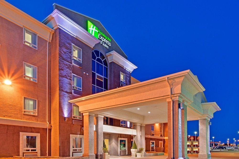 Holiday Inn Express Yorkton East, An Ihg Hotel Exterior photo